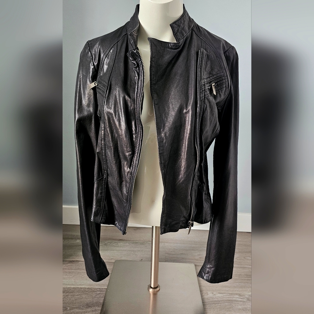 Line & Dot Leather Jacket M